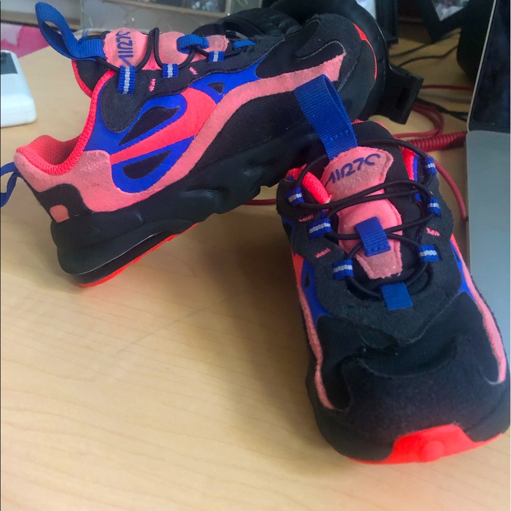 Toddler 8C Nike Air 270s DONATED.